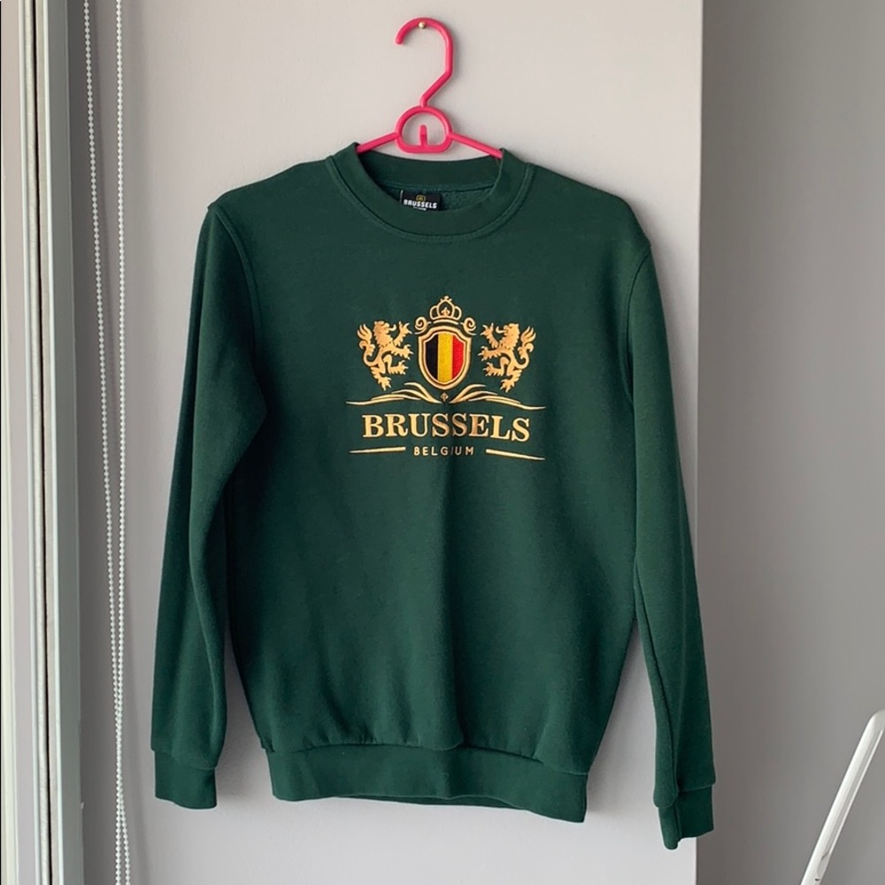 Brand New BRUSSELS Crew Neck